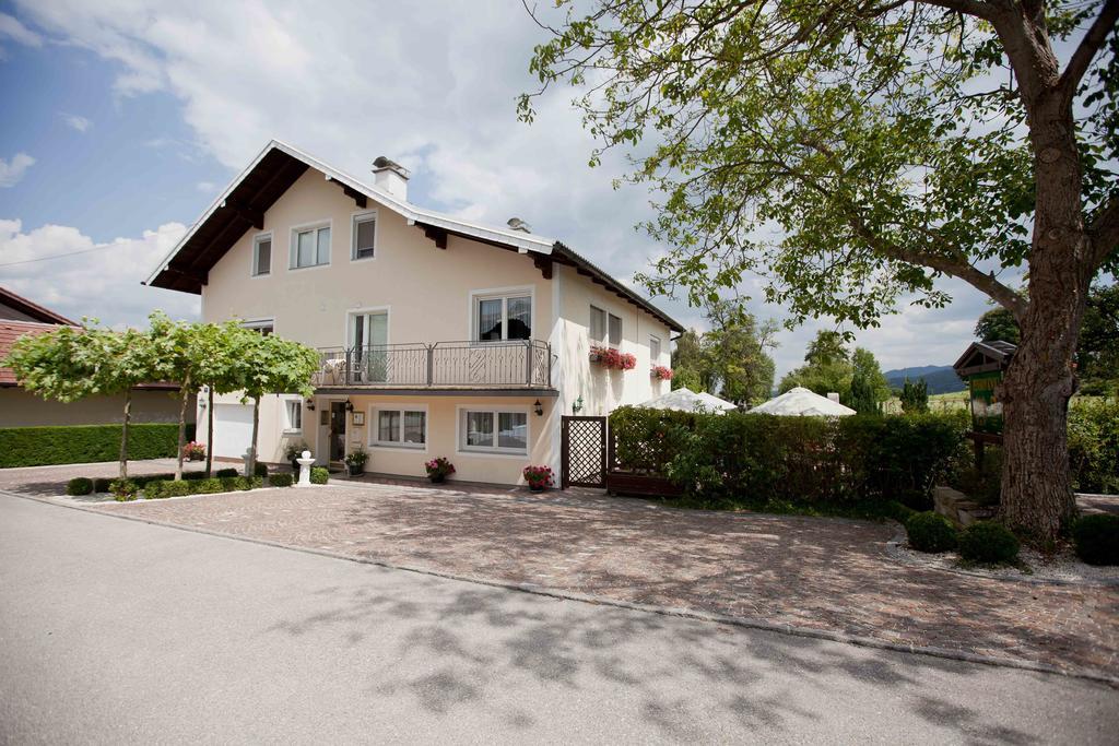 Pension Knoll Schörfling Exterior foto