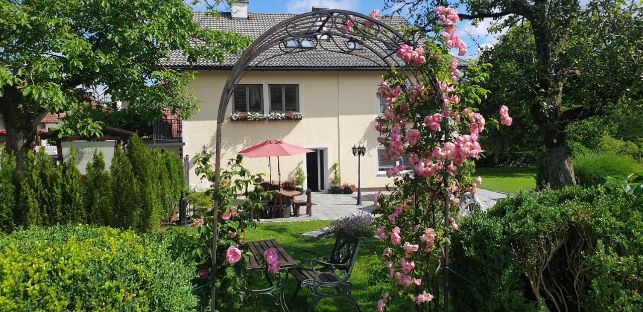 Pension Knoll Schörfling Exterior foto